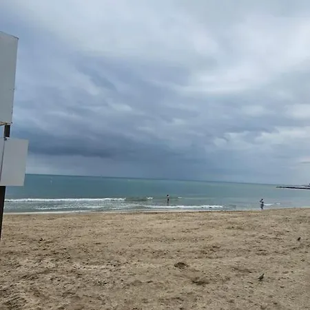 Lejlighed First Line Sea *